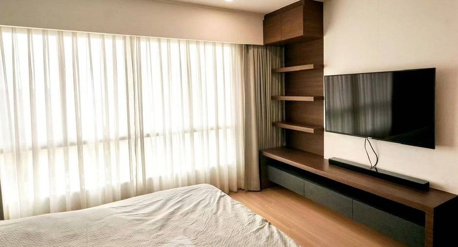 For sale 1 bed condo in Yan Nawa, Bangkok