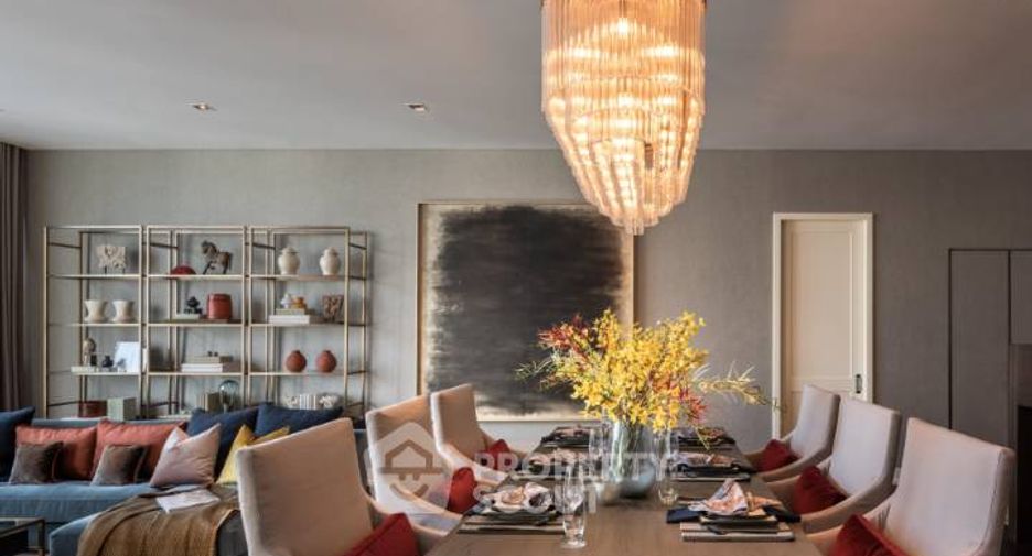 For sale 3 bedrooms condo in Sathon, Bangkok