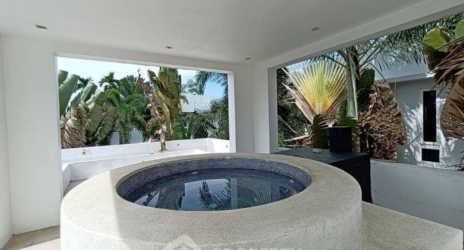 Villa zum Kauf mit 3 Zimmer in Jomtien, Pattaya