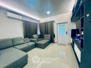 For sale 4 bedrooms house in Si Racha, Chonburi