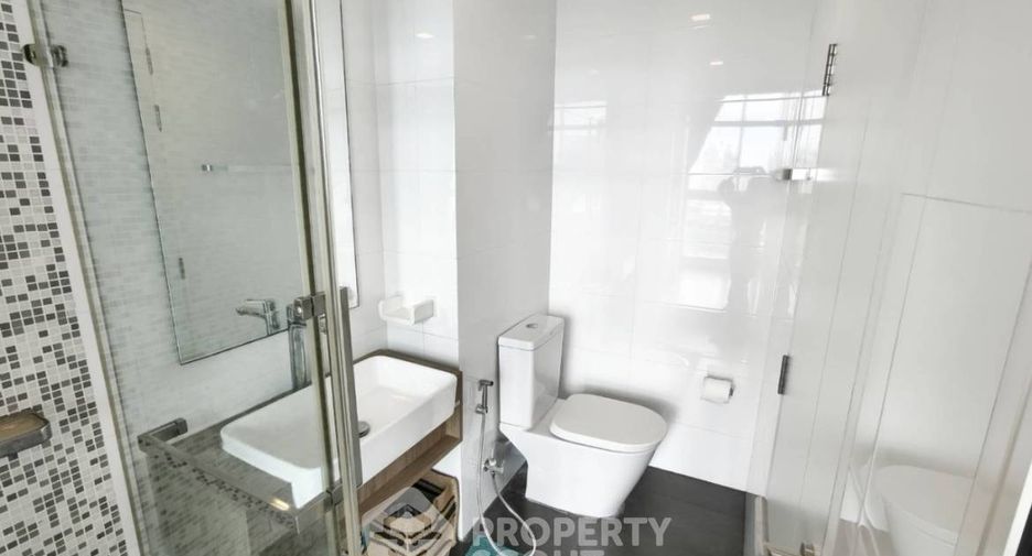 For sale 2 ベッドルーム condo in Ratchathewi, Bangkok