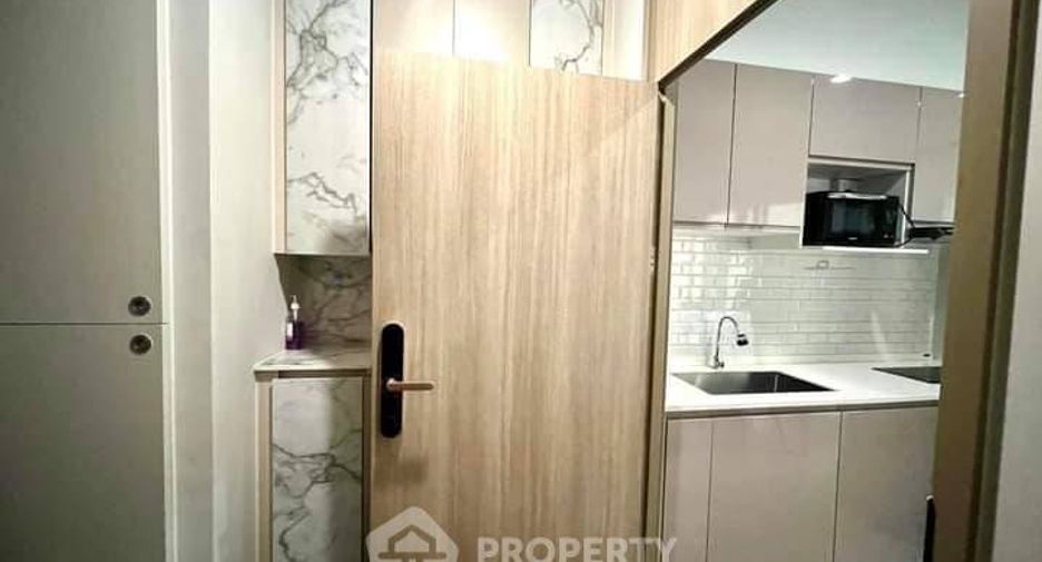 For sale 1 bed condo in Pathum Wan, Bangkok