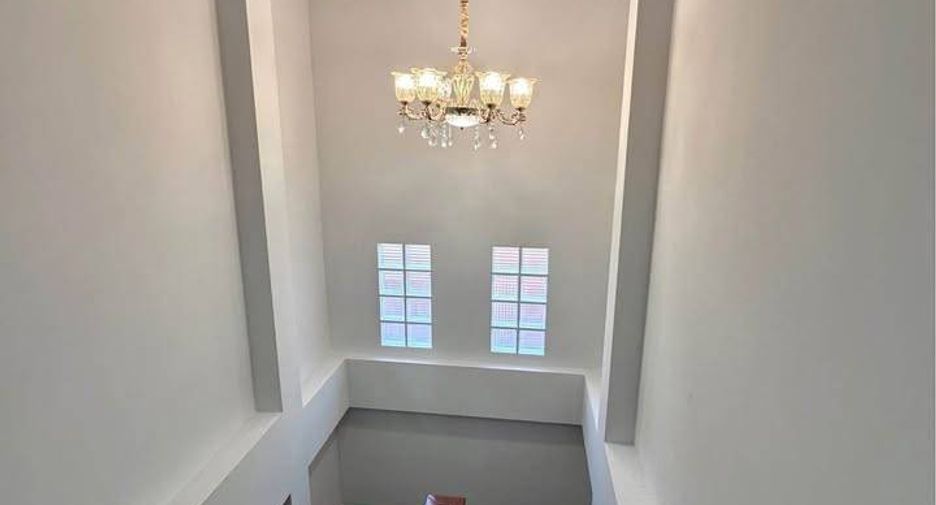 Casa en venta de 3 habitaciones en Mueang Chon Buri, Chonburi