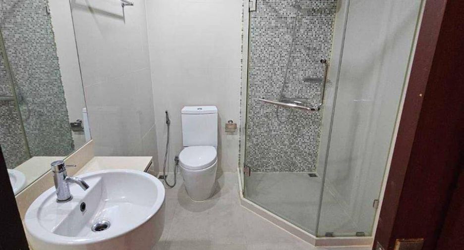 For sale 2 bedrooms condo in Pathum Wan, Bangkok