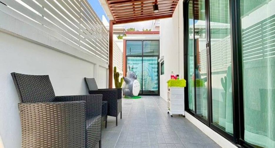 For sale 3 bedrooms house in Si Racha, Chonburi