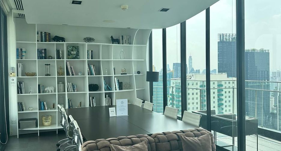À vendre 1 chambre condo à Khlong Toei, Bangkok