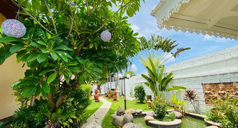 For rent and for sale 6 bedrooms house in Bang Lamung, Chonburi