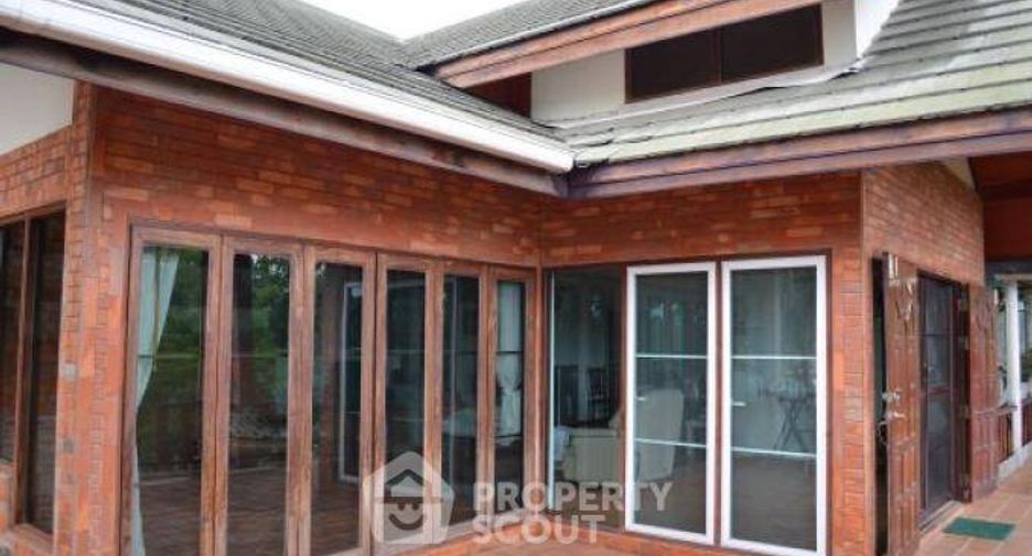 For sale 2 bedrooms house in Sattahip, Pattaya