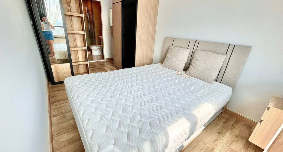 For sale 1 bed condo in Mueang Samut Prakan, Samut Prakan