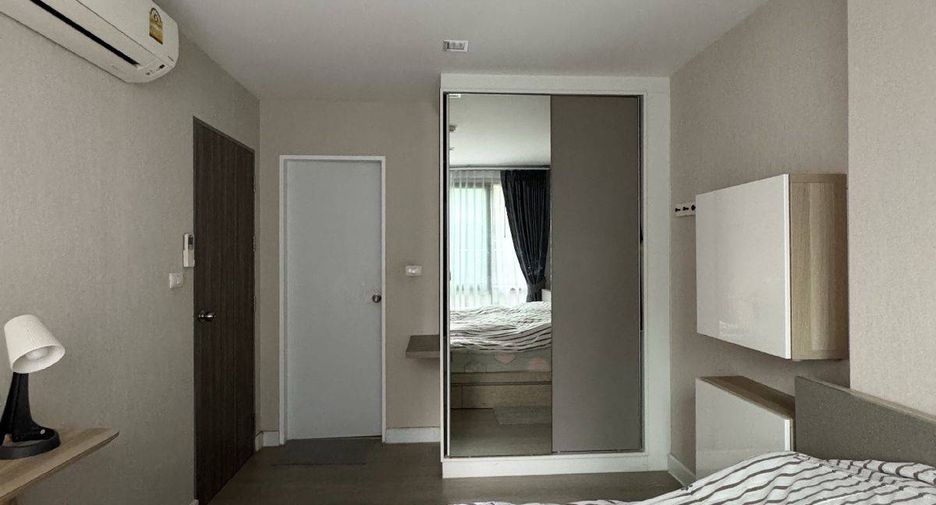 For sale 1 bed condo in Huai Khwang, Bangkok