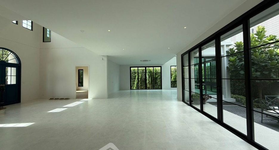 Haus zum Kauf mit 5 Zimmer in Saphan Sung, Bangkok