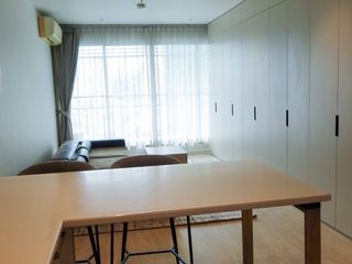 À louer et à vendre 2 chambres condo à Pathum Wan, Bangkok
