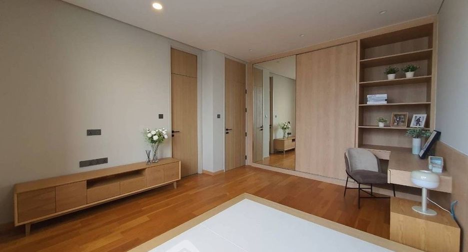 For sale 4 bedrooms house in Prawet, Bangkok