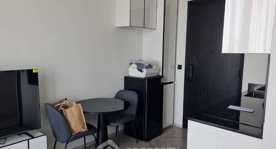 For sale 1 bed condo in Khlong San, Bangkok