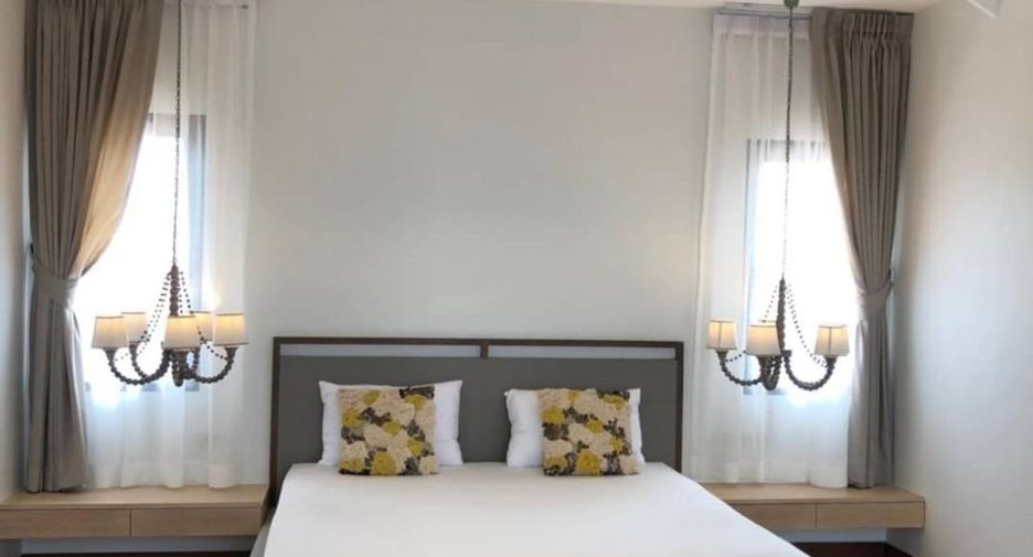 Villa zur Miete und zum Kauf mit 4 Zimmer in East Pattaya, Pattaya