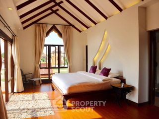 Villa zur Miete und zum Kauf mit 5 Zimmer in Bang Lamung, Chonburi