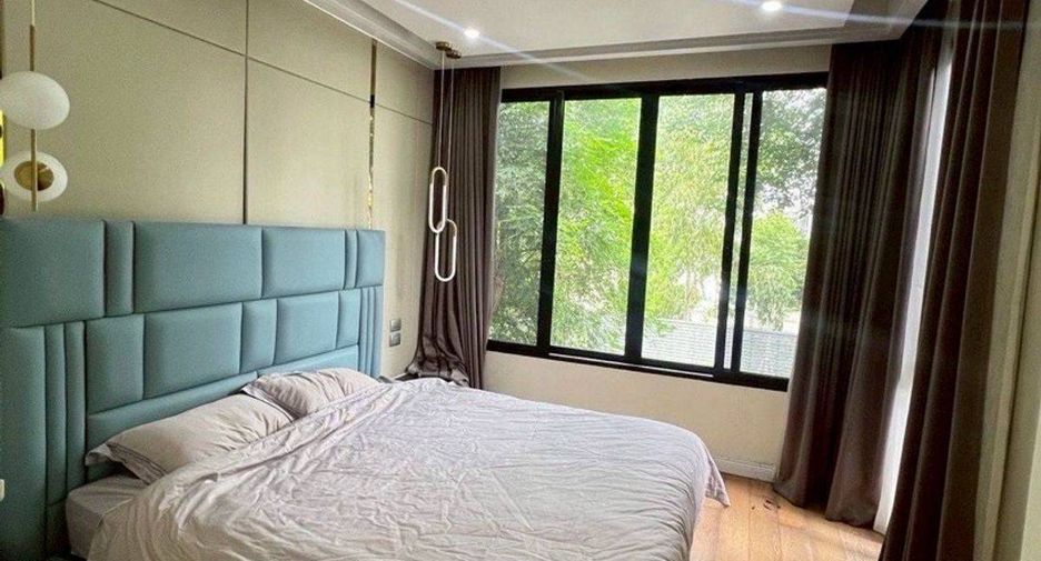 Haus zum Kauf mit 5 Zimmer in Lat Phrao, Bangkok