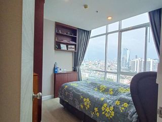 For sale 1 bed condo in Bang Na, Bangkok