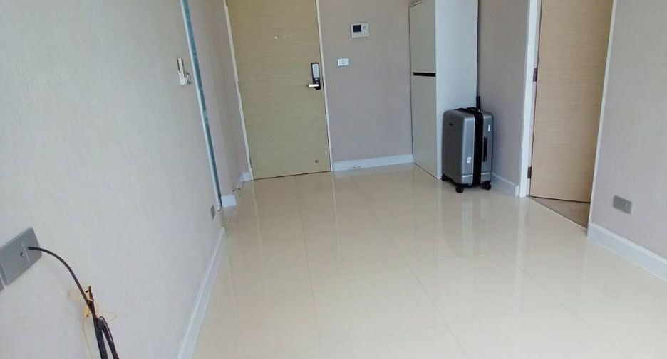 For sale 1 bed condo in Bang Na, Bangkok
