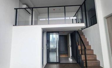 Wohnung zum Kauf mit 2 Zimmer in Bang Rak, Bangkok