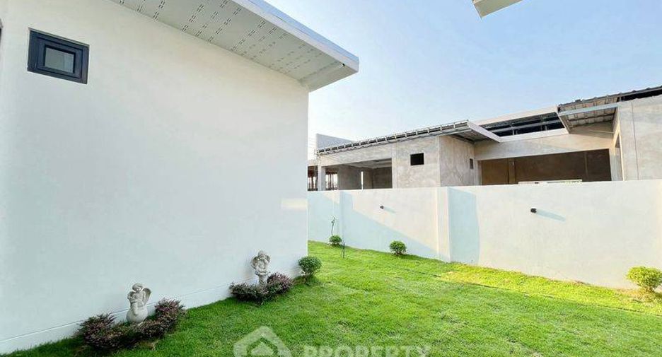 For sale 3 bedrooms house in Bang Lamung, Chonburi