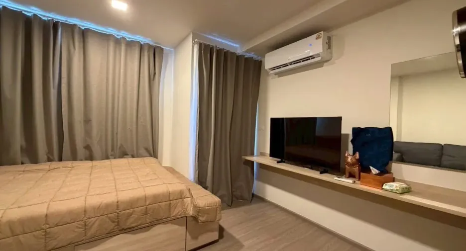 For rent studio condo in Mueang Samut Prakan, Samut Prakan