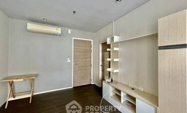 出售 1 卧室 公寓 在 Khlong San, 曼谷