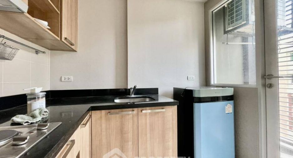For sale 1 bed condo in Khlong San, Bangkok