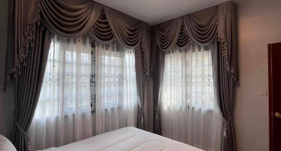 For rent and for sale 3 bedrooms house in East Pattaya, Pattaya
