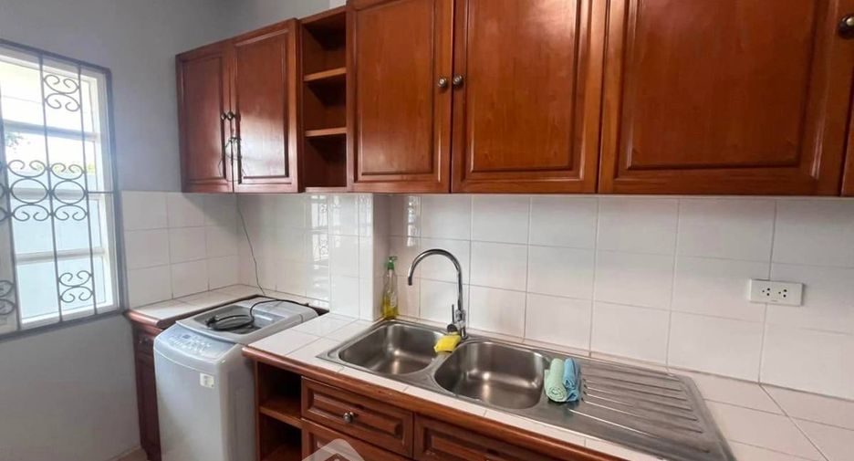 For rent and for sale 3 bedrooms house in East Pattaya, Pattaya