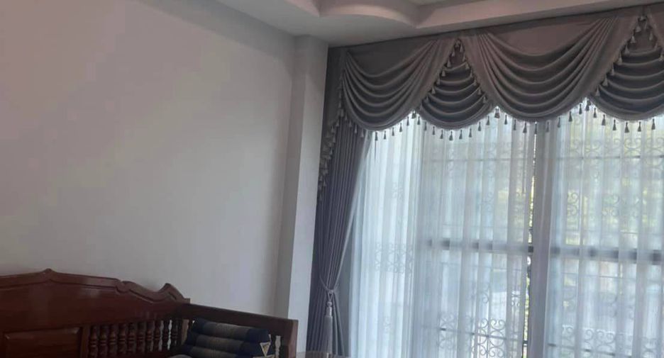 For rent and for sale 3 bedrooms house in East Pattaya, Pattaya