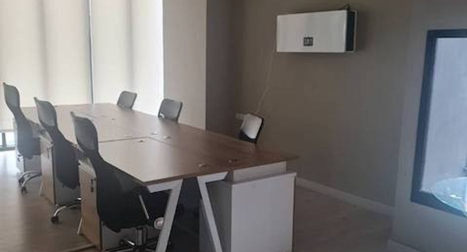 Продажа 2 спальни кондо в Щаттхана, Бангкок