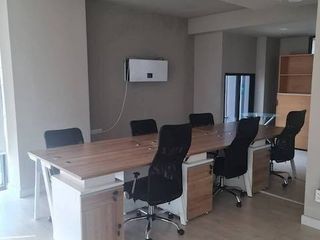 Продажа 2 спальни кондо в Щаттхана, Бангкок