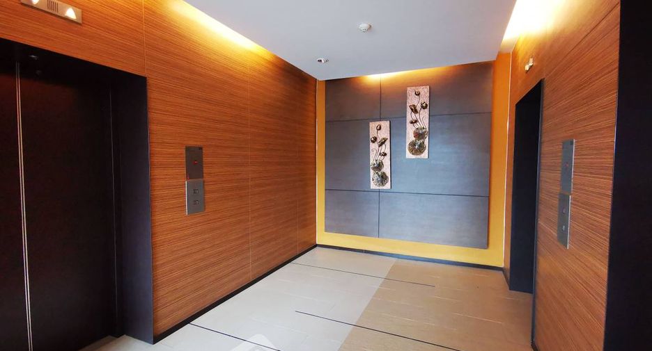 For sale 1 bed condo in Sathon, Bangkok