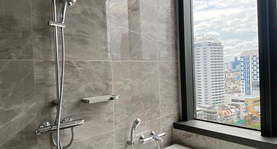 For sale 2 bedrooms condo in Pathum Wan, Bangkok