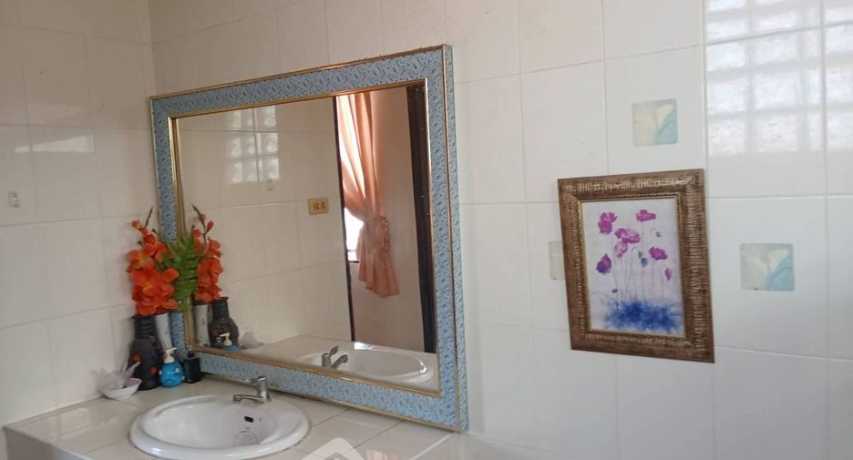 À vendre 4 chambres maison à Bang Lamung, Chonburi