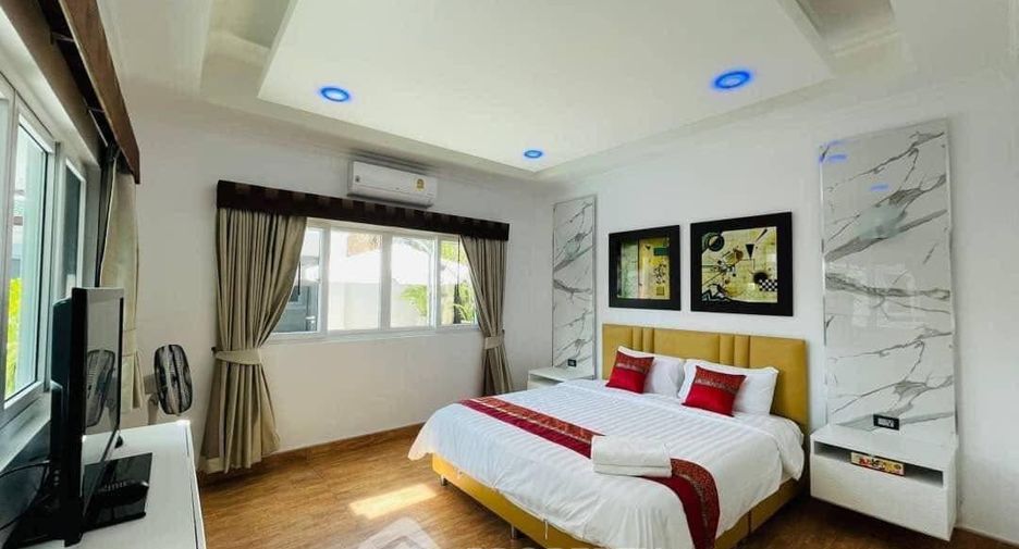 For sale 3 bedrooms villa in Jomtien, Pattaya