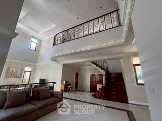 For sale 4 bedrooms house in Bang Khun Thian, Bangkok