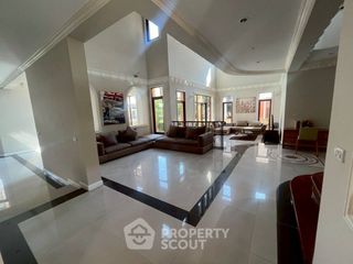For sale 4 bedrooms house in Bang Khun Thian, Bangkok
