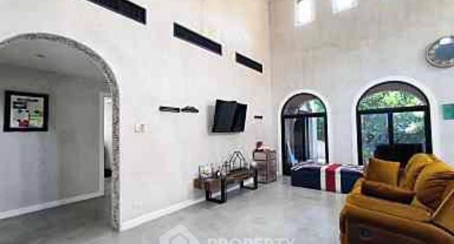 For sale 3 bedrooms house in Sattahip, Chonburi