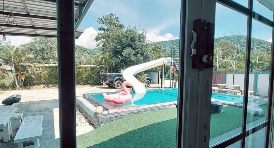 For sale 3 bedrooms house in Sattahip, Pattaya