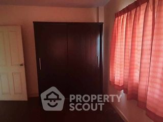 For sale 3 bedrooms house in Lat Krabang, Bangkok