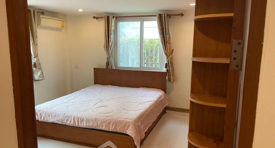 For rent and for sale 6 bedrooms house in East Pattaya, Pattaya