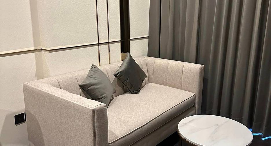 For sale 1 bed condo in Watthana, Bangkok