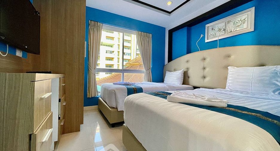 For sale 2 bedrooms apartment in Pratumnak, Pattaya