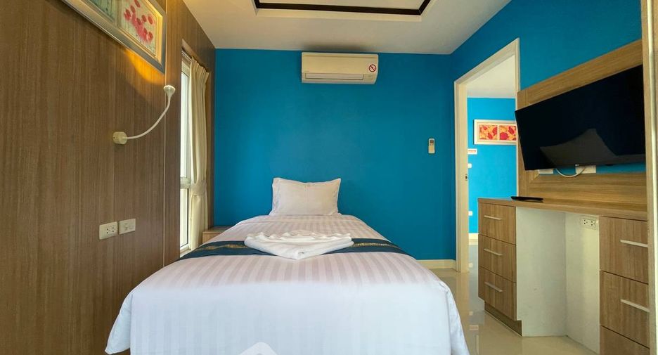For sale 2 bedrooms apartment in Pratumnak, Pattaya