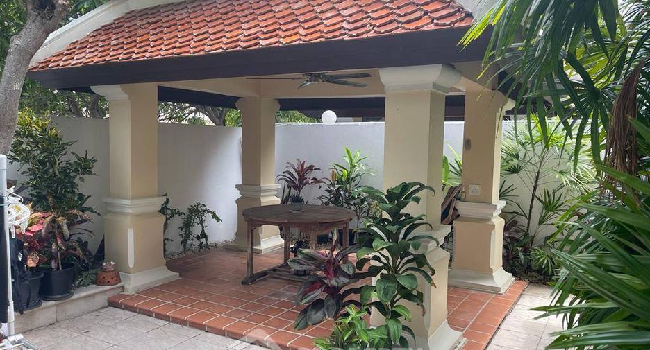 For sale 2 bedrooms house in Sattahip, Chonburi