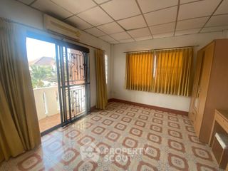 For sale 3 bedrooms condo in Bang Lamung, Chonburi