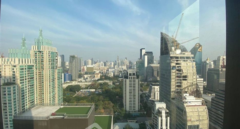 For sale 2 bedrooms condo in Pathum Wan, Bangkok