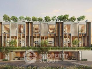 For sale 4 bedrooms townhouse in Bang Phlat, Bangkok